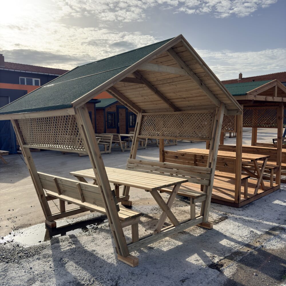 Alternative view of Ahşap Çardak - Çatılı - Seperatörlü - 200 CM