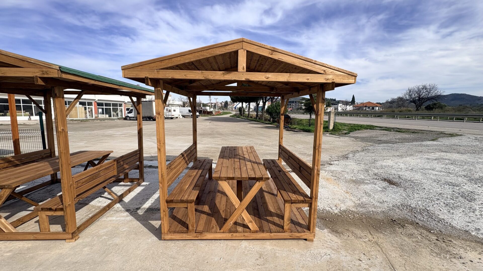Ahşap Çardak - Taban Deckli - Çatılı - 200 CM - Görsel 3